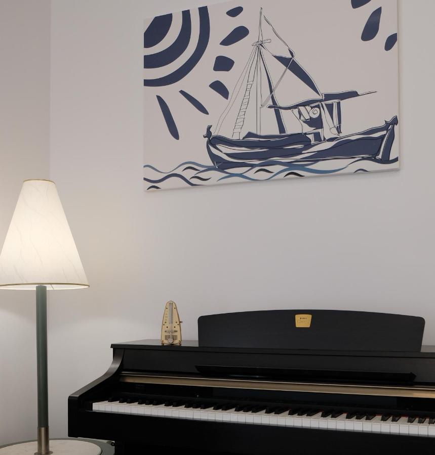 Stylish Apartment, Acropolis View Atenas Exterior foto